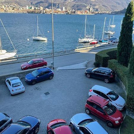 Little Marina Apartment Малграте Екстериор снимка
